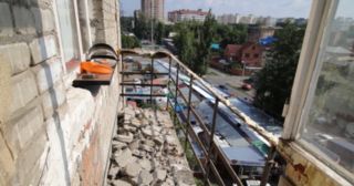 Демонтаж балкона Инта, цена от 2908 руб.
